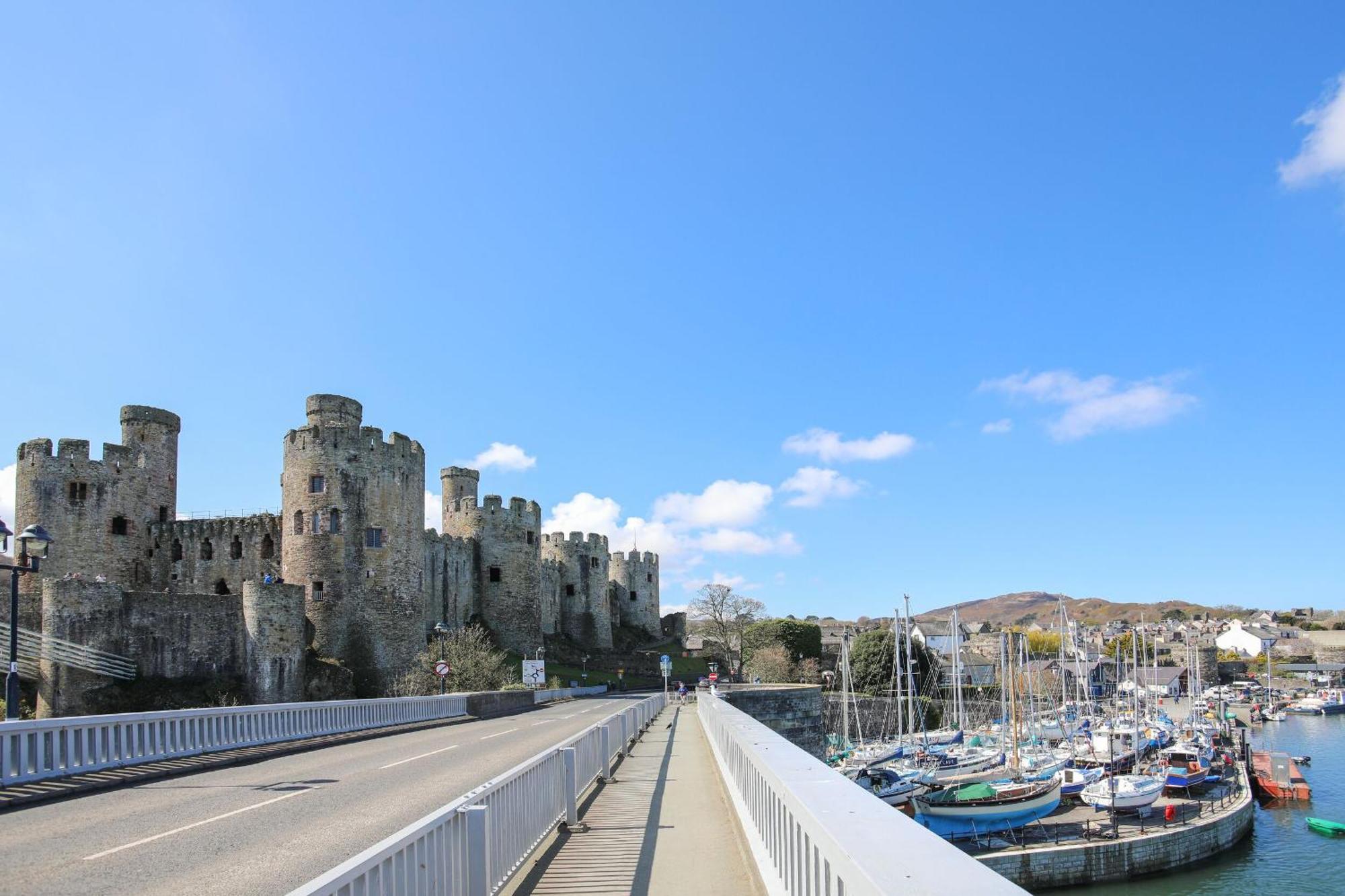Вілла 3 Trem Afon Llansanffraid Glan Conwy Екстер'єр фото