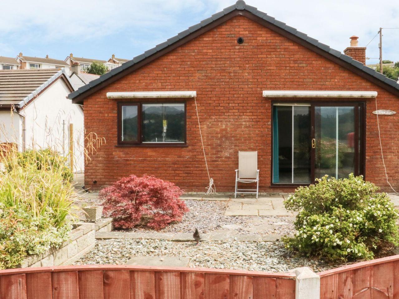 Вілла 3 Trem Afon Llansanffraid Glan Conwy Екстер'єр фото